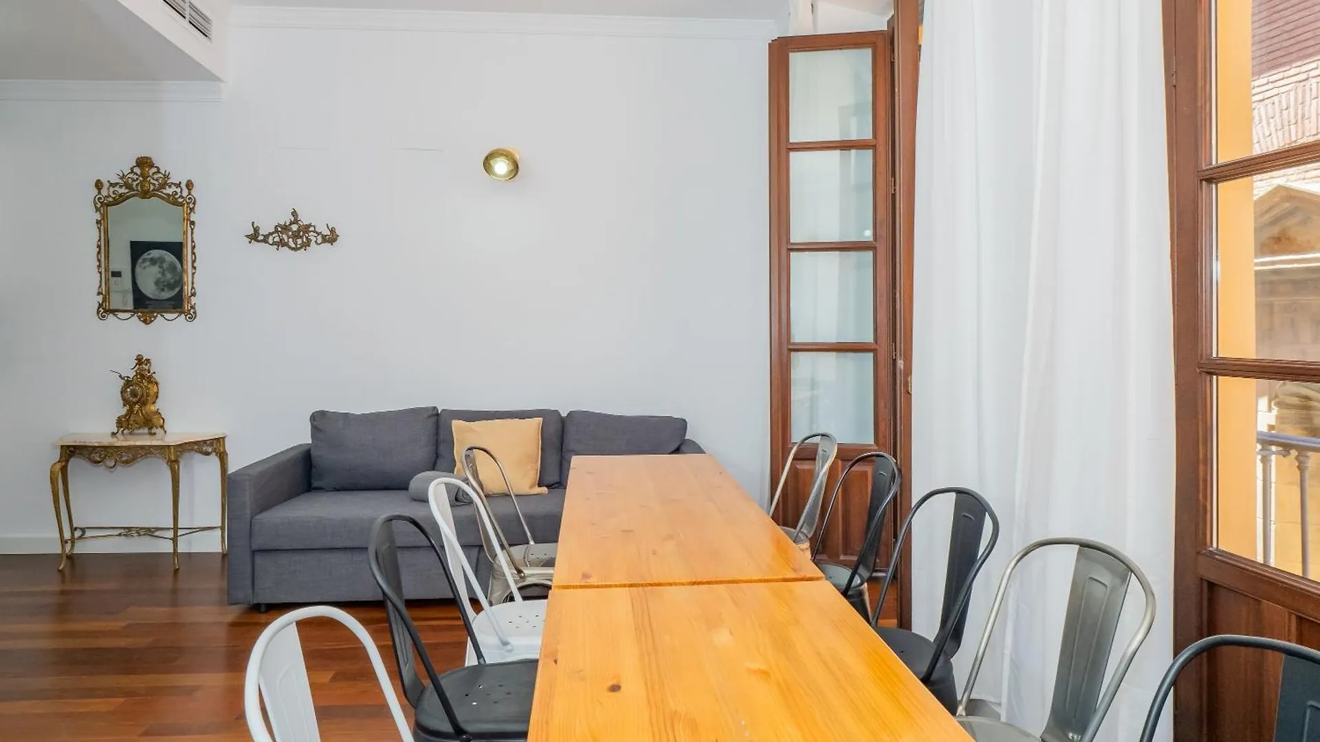 Gran Constitucion Plaza Malagamanagement Apartment Spain