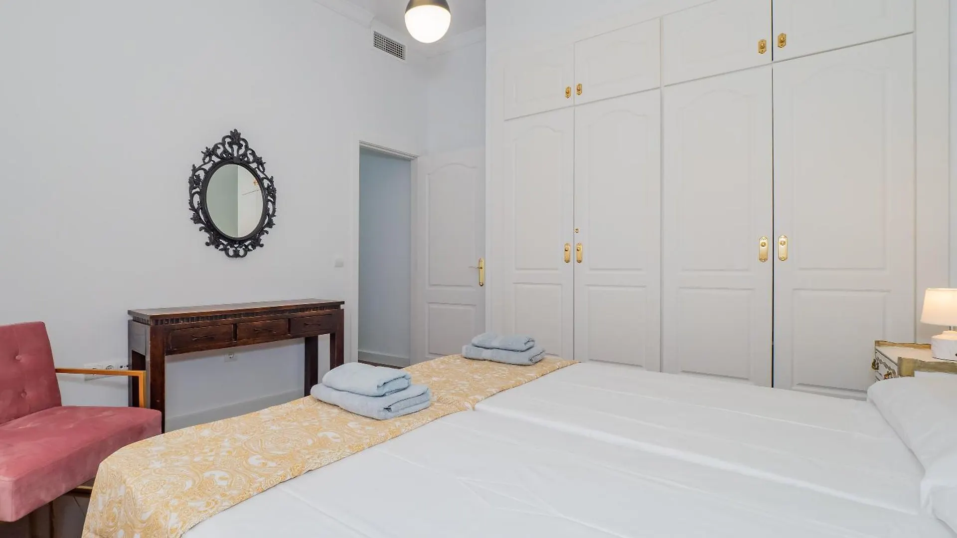 Gran Constitucion Plaza Malagamanagement Apartment Malaga